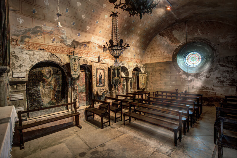 La Balme les Grottes - la Chapelle des grottes